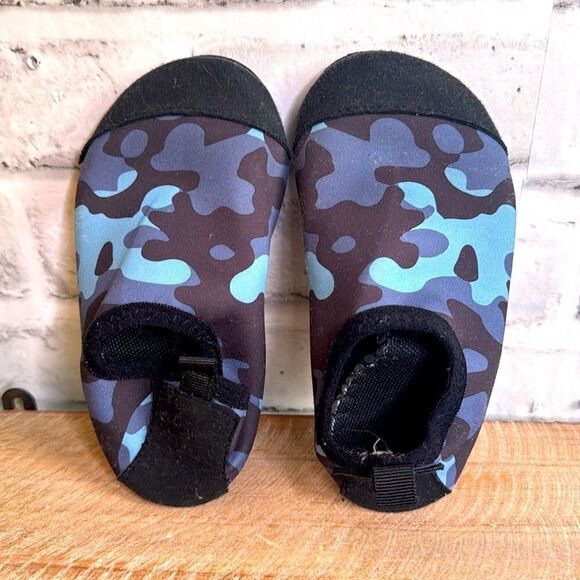 Toddler Blue Camouflage Quick Dry Water Shoes Beach Pool Camping - Picture 2 of 10